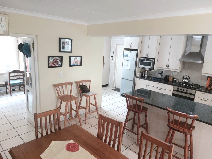 2 Bedroom Property for Sale in Sedgefield Island Village Western Cape